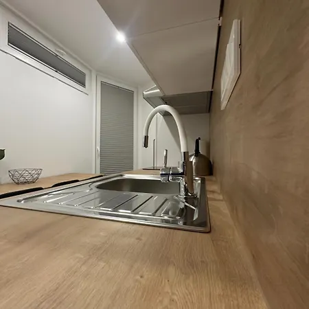 Apartma Tisa Bohinj-no Outside Windows *